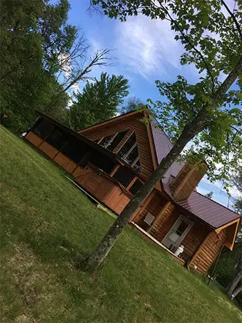 Ballard Cabin In Woods